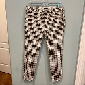 J. McLaughlin Check Patterned Tapered  Pant Zippers At Bottom Back Women’s Sz 10